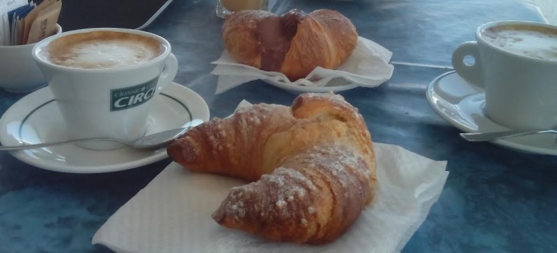 Cappuccino és cornetto – a tipikus olasz reggeli